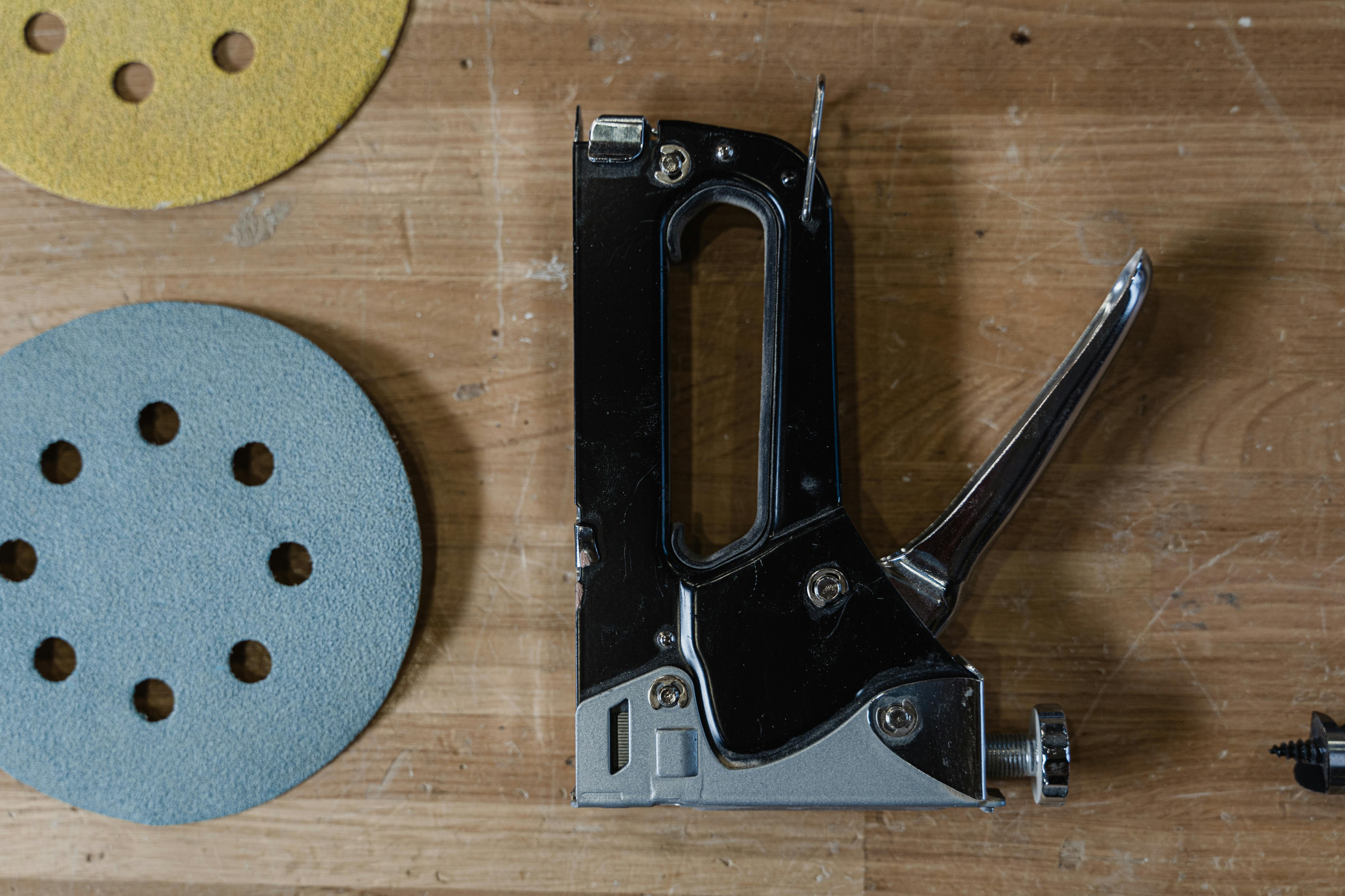 Staple Gun